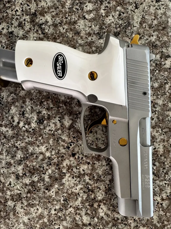 Sig Sauer P226 Alman - 2