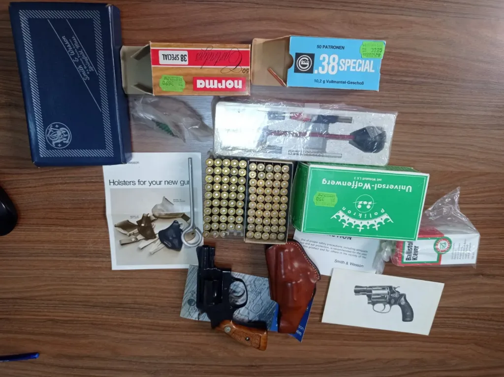 Smith Wesson 5 Patlar Lady - 4