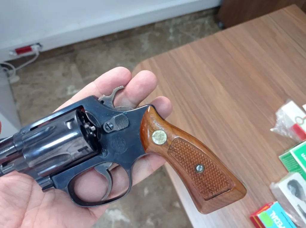 Smith Wesson 5 Patlar Lady - 1