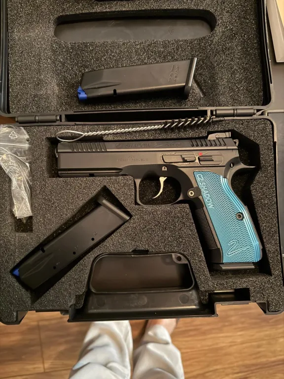 Cz75 Shadow