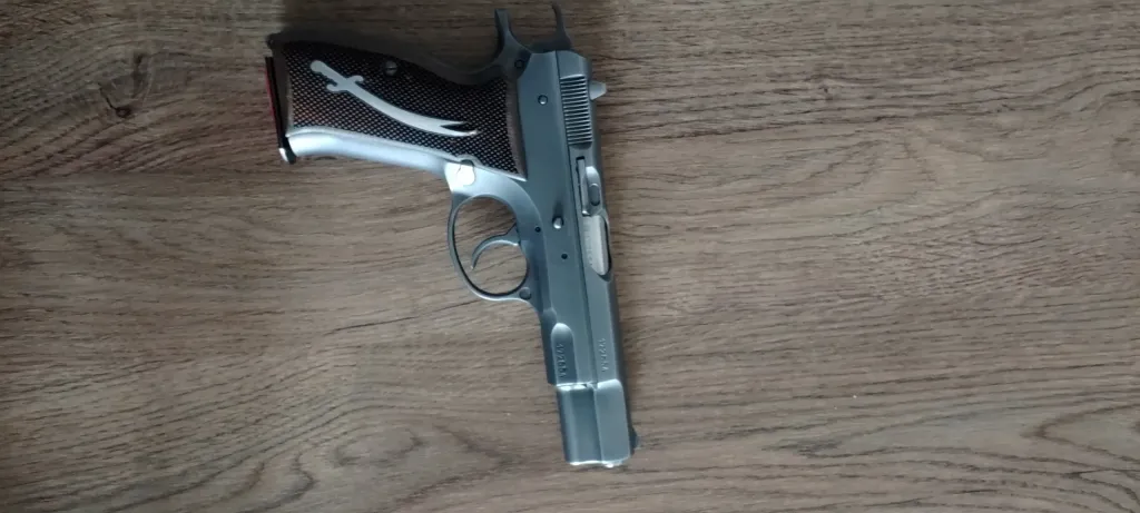 Cz 75 - 1