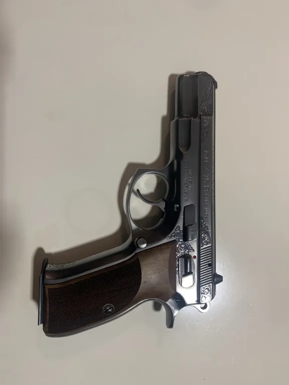 Özel Seri No Eşsiz Cz 75B