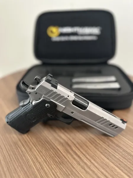 17 mermi kapasiteli Nighthawk Custom Bsd9 Tabanca