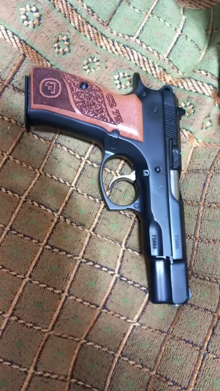 Cz 75 B - 3