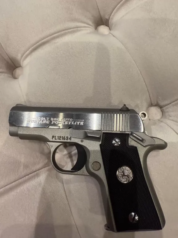 Colt 380 Mustang Kamu Personelınden - 1