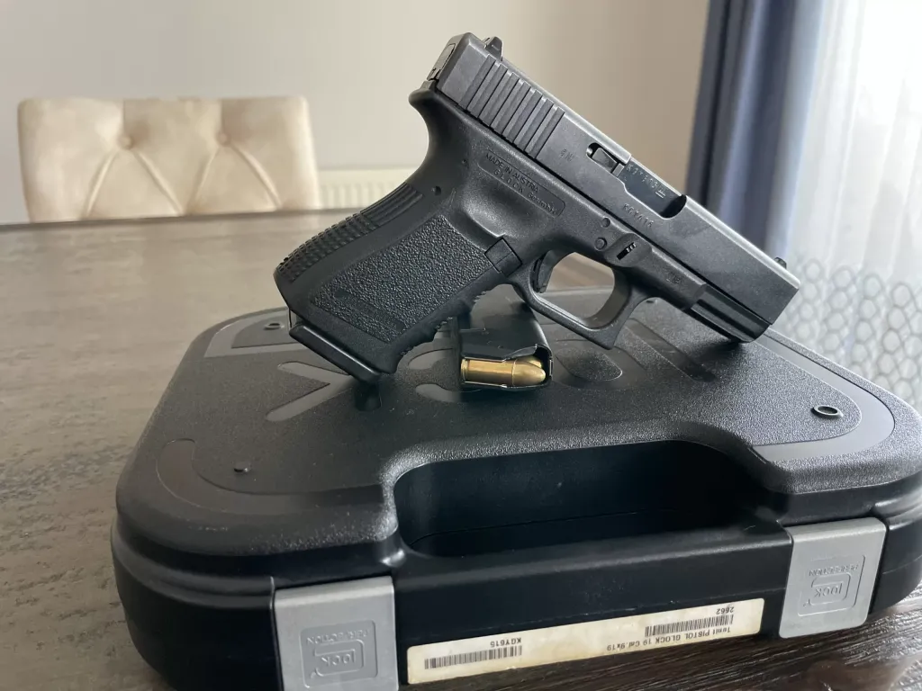Glock 19 Gen3 - 2