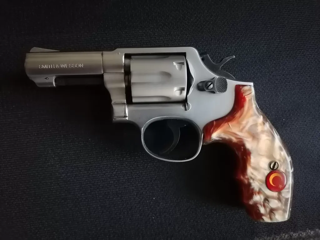 Temiz Orjınal Emekli Emnyet Mensubundan Smıth Wesson - 3