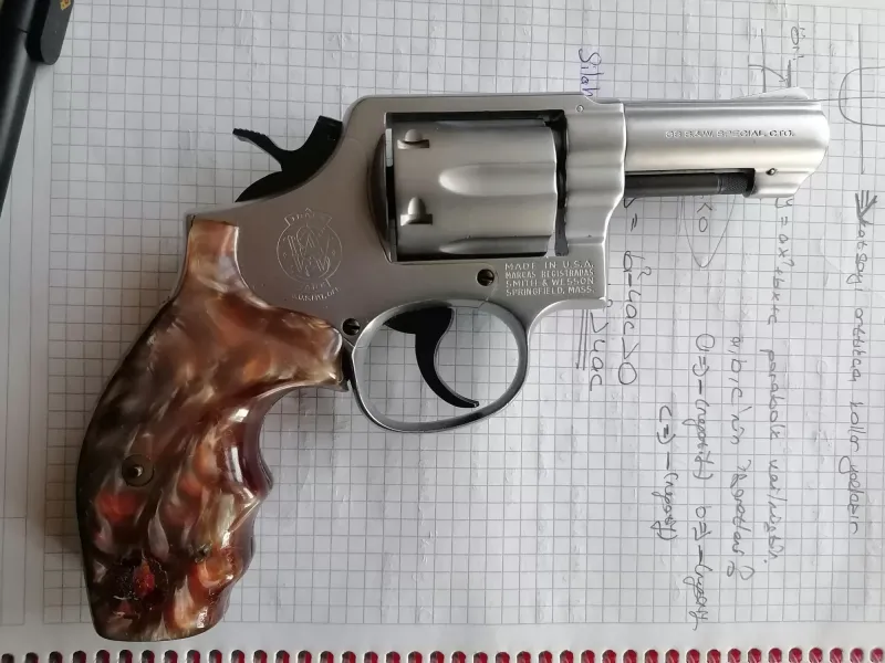 Temiz Orjınal Emekli Emnyet Mensubundan Smıth Wesson
