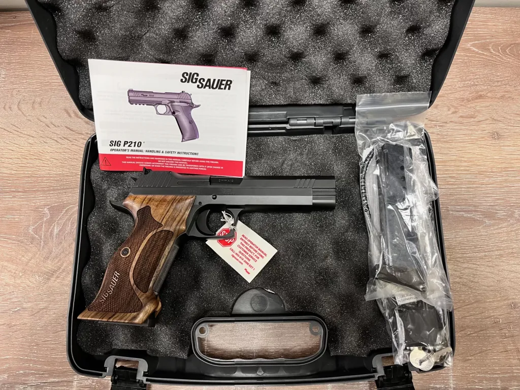 Sig Sauer P210 Target - 3