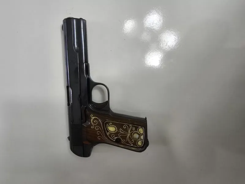 Emekli Emniyet Mensubundan