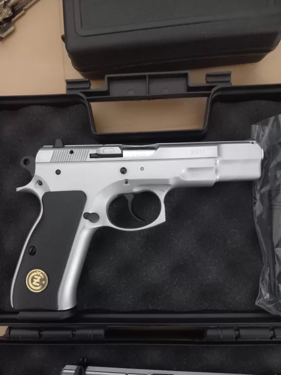 Cz 75 B - 1