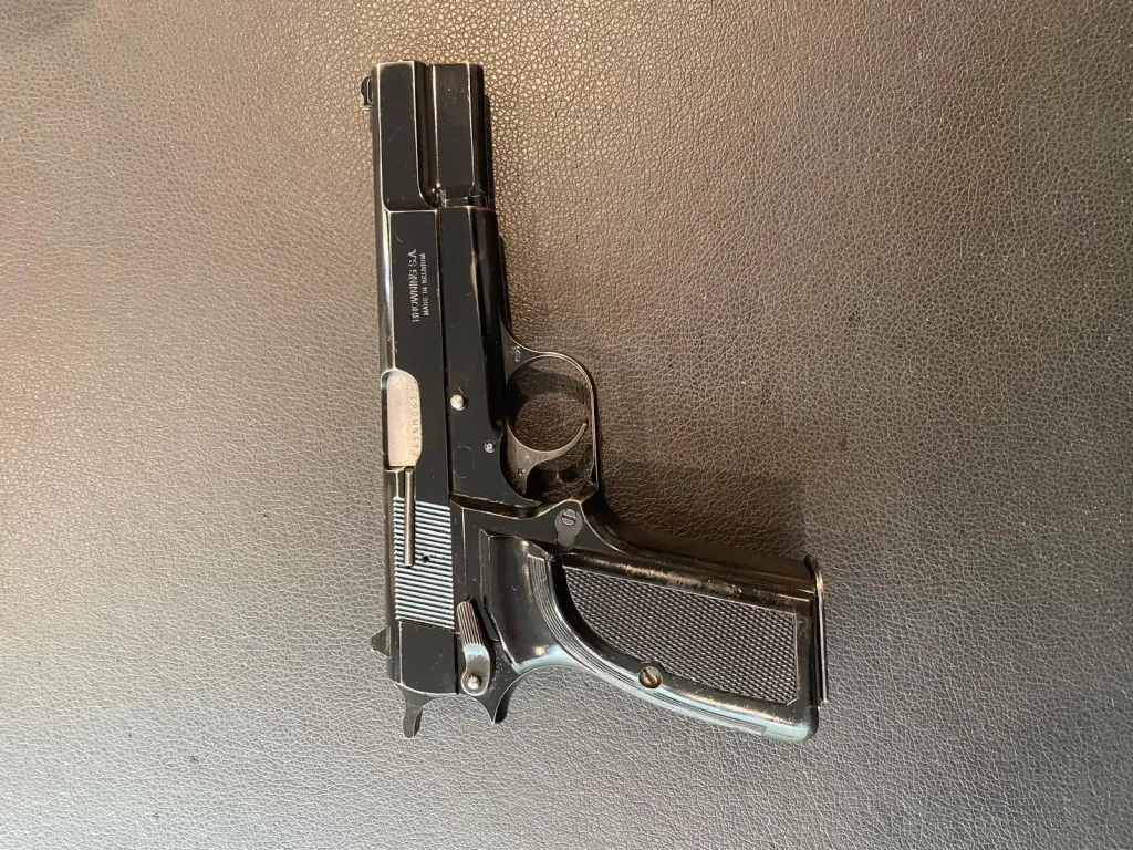 Koleksi̇yoncudan Yeni̇ Nesi̇l Browning - 2