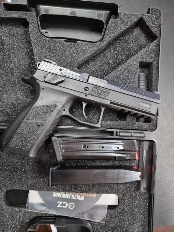 Cz P09 - 3
