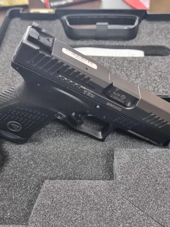 Cz P10 M - 5