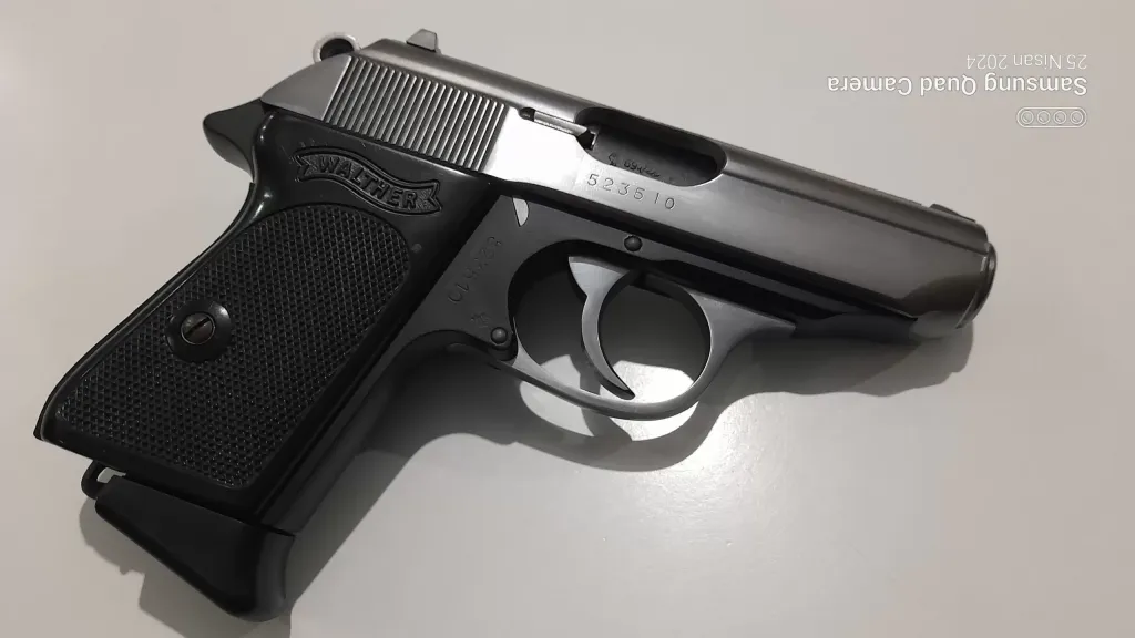 James Bond Walther Ppk - 2