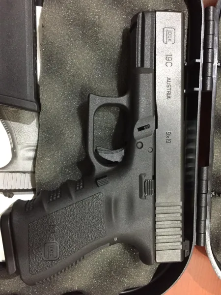 Sifirindan Farki Ruhsati Glock 19 C