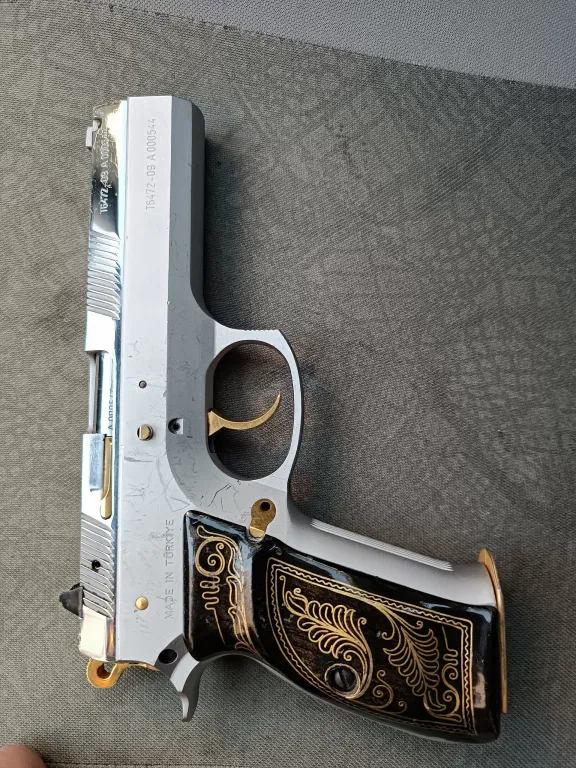 Emniyet Mensubu Dan Canik Piranha - 2