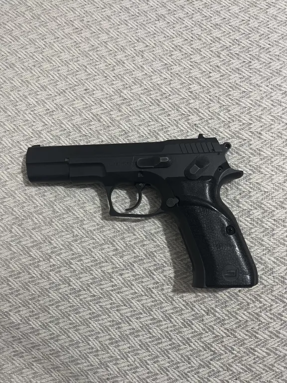 Kamu Personelinden Sarsılmaz K11 Siyah - 4