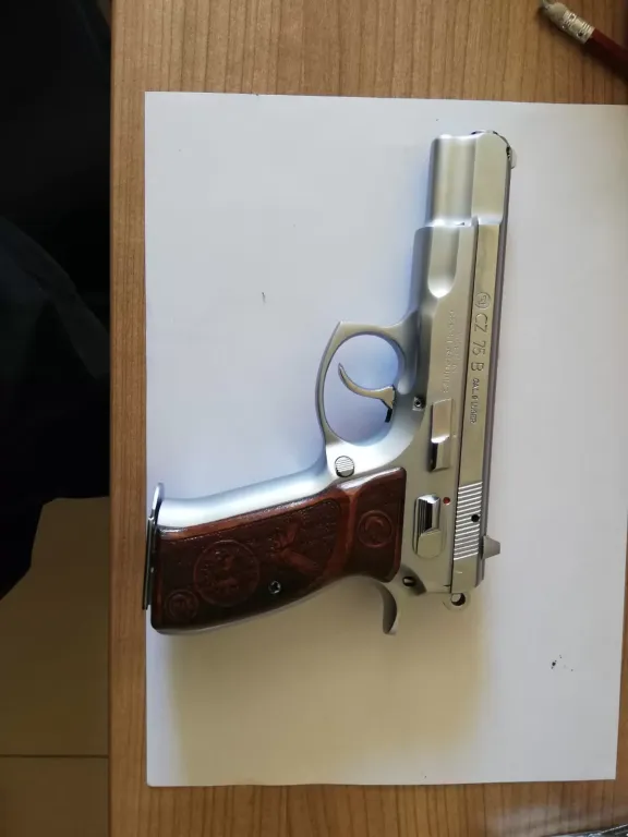 Yapılı Cz75B