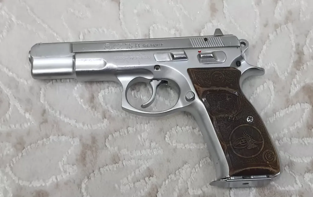 Cz Marka Tabanca - 3