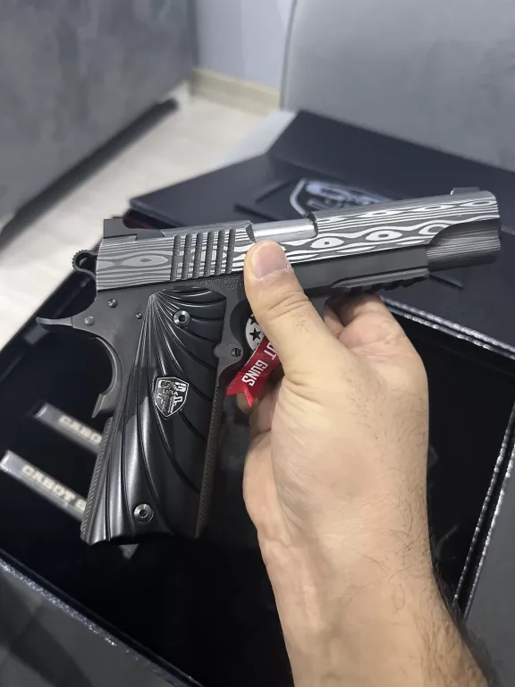 Cabot Guns - 2