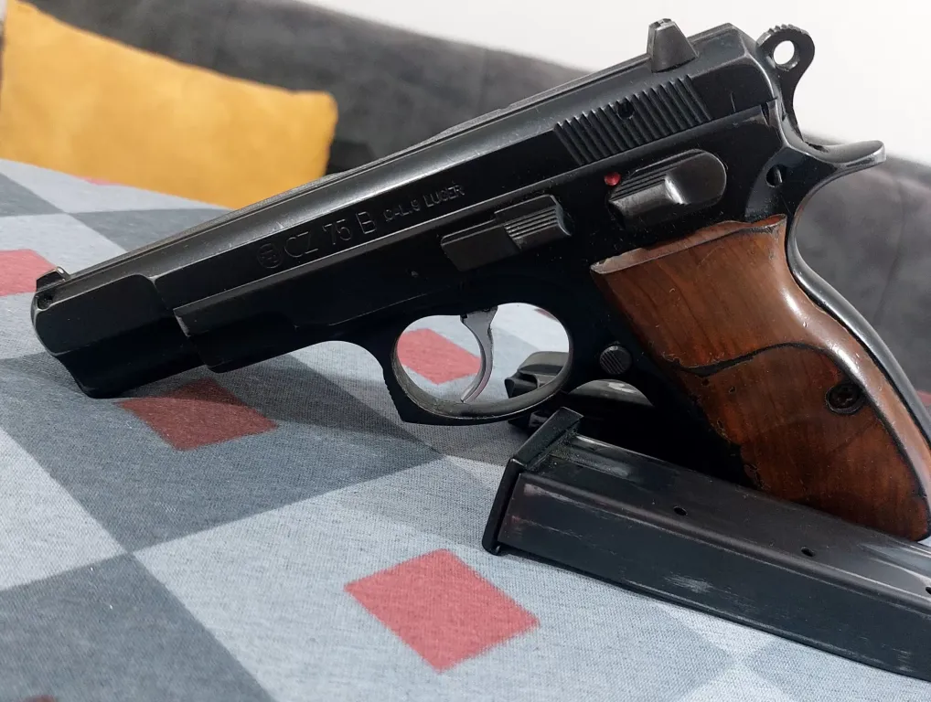Cz 75 B - 4