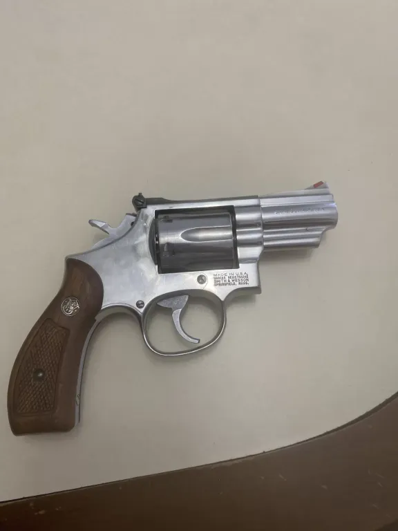 Temi̇z Az Kullanilmiş Smith Wesson Model 66 3 - 2