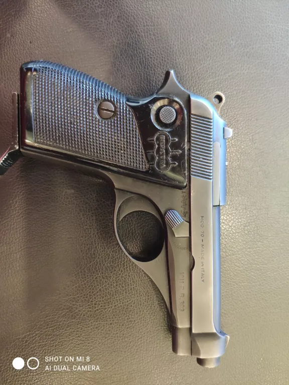 Memurdan 7 Düğmeli̇ Beretta