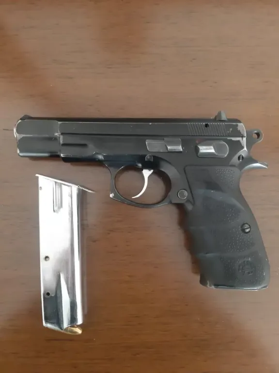 Emekli Polisten Temiz Cz 75 - 1