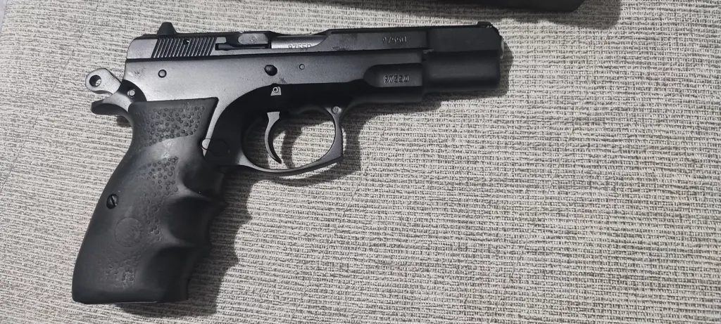 Orjinal Cz 75 Tabanca - 2