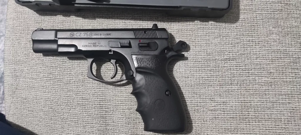Orjinal Cz 75 Tabanca - 1