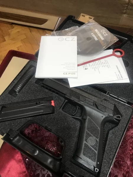 Cz P09