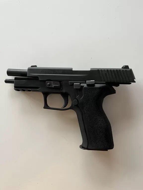 Sig Sauer P226 Usa - 3