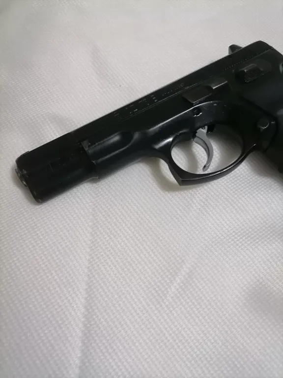Memurdan 1997 Cz 75 - 2