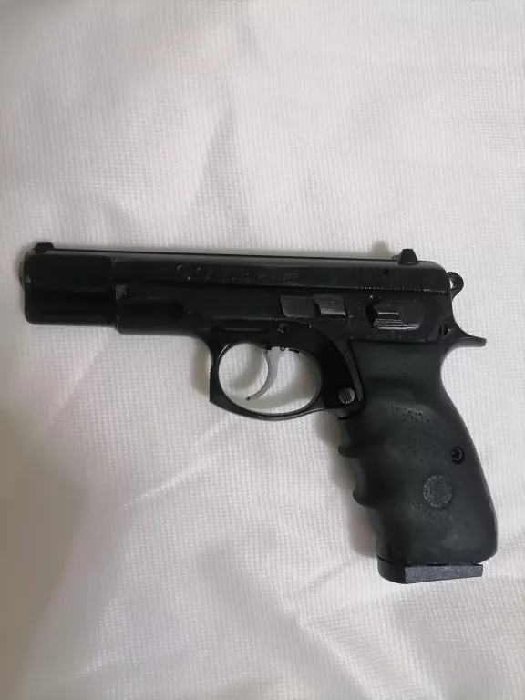Memurdan 1997 Cz 75