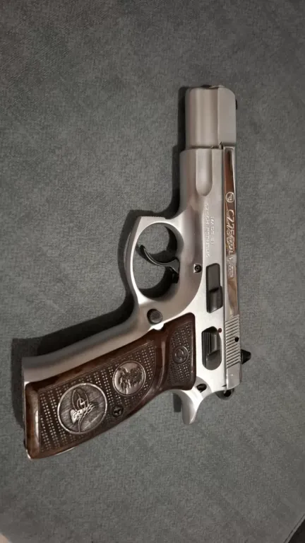 Temi̇z Yapili Cz 75 - 3