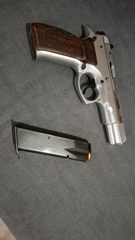 Temi̇z Yapili Cz 75 - 1
