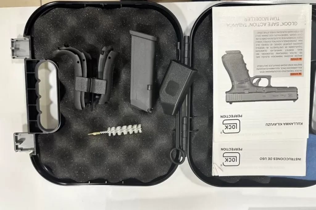 Glock 19 C Gen4 10 Fisek Sikilmadi Cok Temiz Full Org Kutulu Taşima Ruhsatli - 4