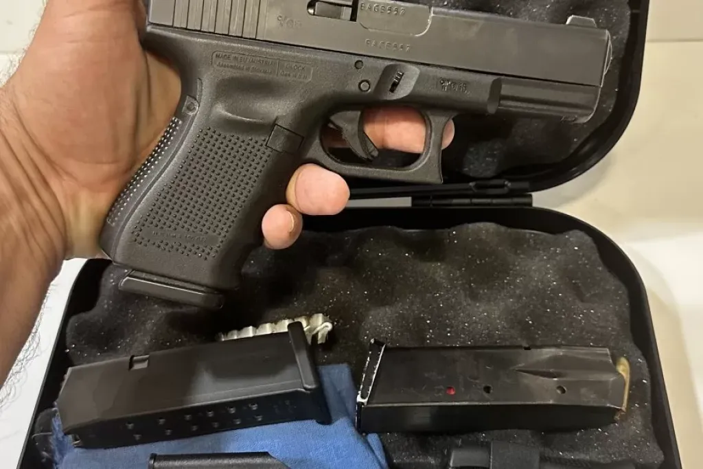 Glock 19 C Gen4 10 Fisek Sikilmadi Cok Temiz Full Org Kutulu Taşima Ruhsatli - 1