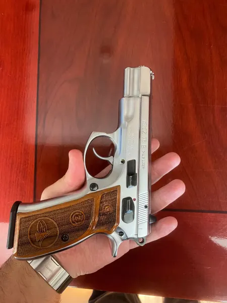 Emniyet Görevlisinden Cz 75 En Çok Tutulan B Serisi