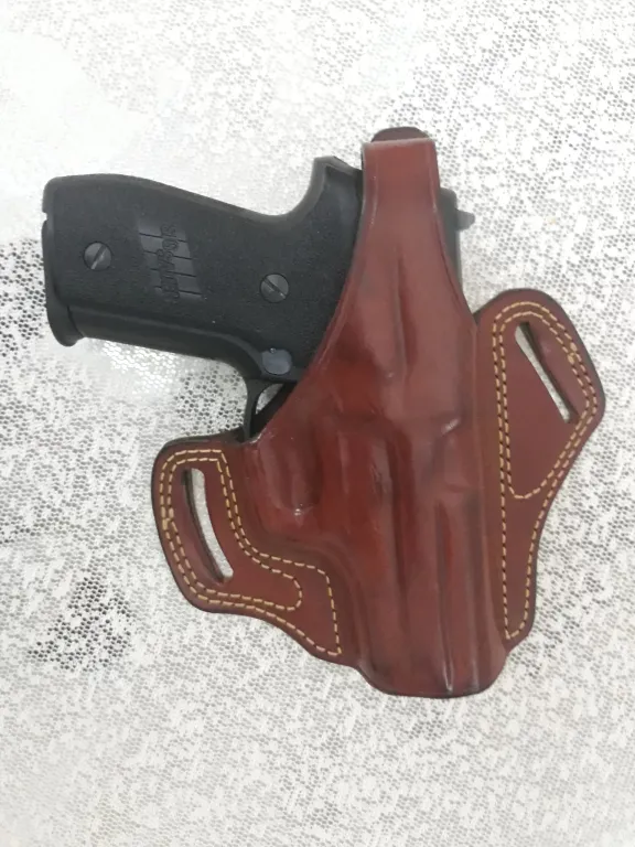 1993 Sig Sauer P228 Sıfır Ayarında Silah Kılıfı Ile Birlikte Pazarlık Vardır - 3
