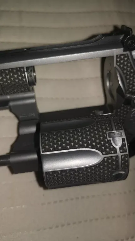S W 357 Magnum - 4
