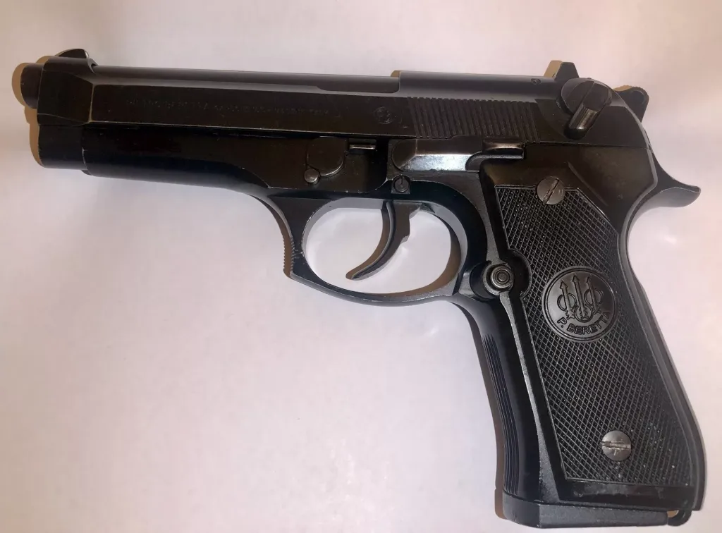 Beretta 92Fs - 1