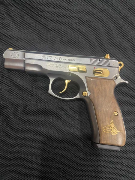 Ti̇tani̇um Kaplama Cz 75 B