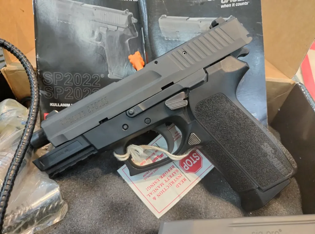 Si̇g Sauer P2022 - 2