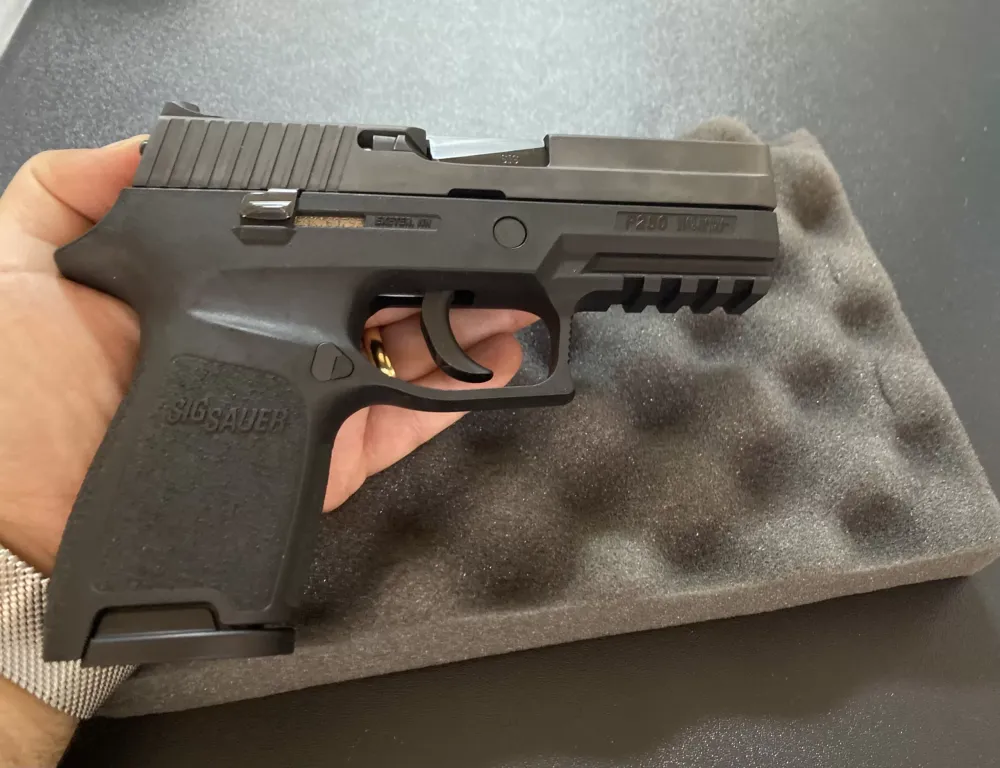 Sig Sauer P250 Acil Satılık Kamu Görevlisinden - 4