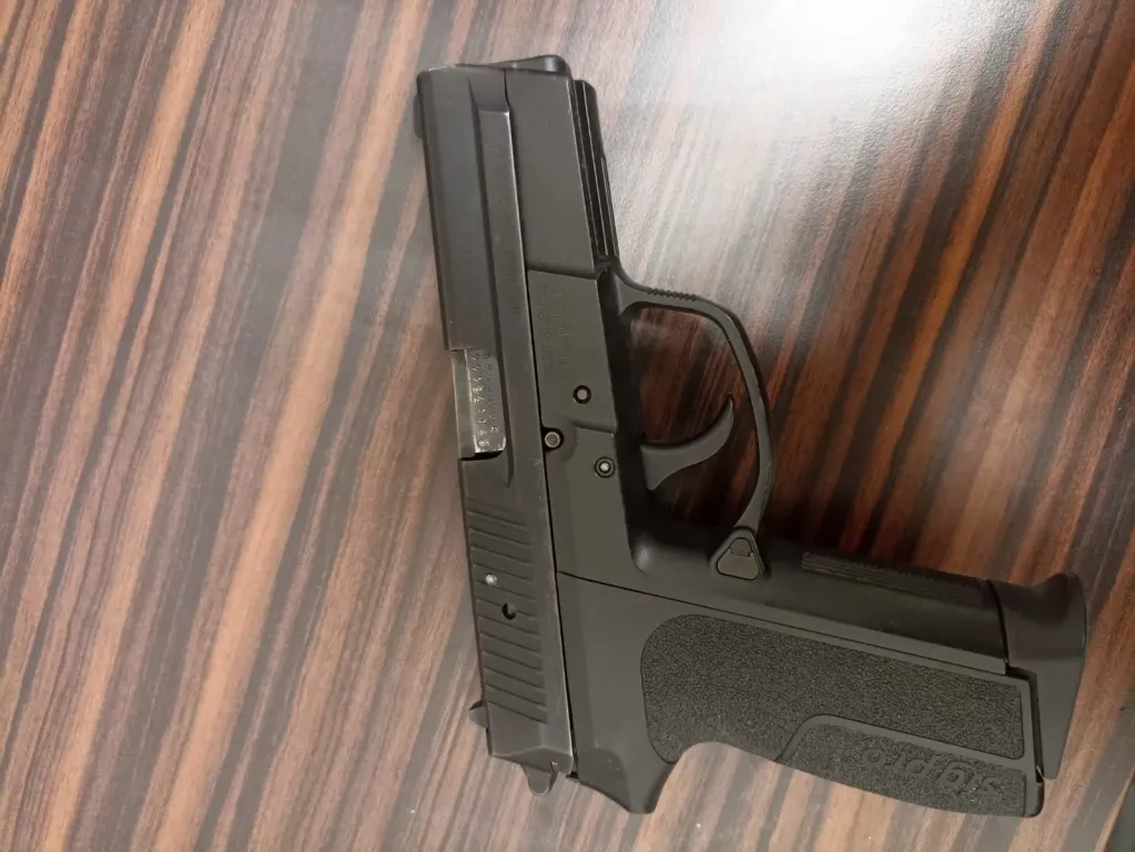Kamu Görevlisinden Sig Sauer Sp - 6