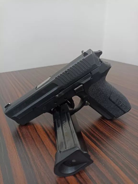 Kamu Görevlisinden Sig Sauer Sp - 4