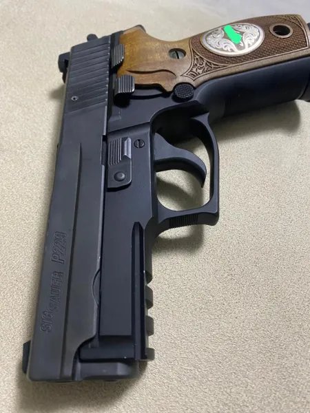 Yalnızca Bir Kaç Kez Atılmış Temiz Sig Sauer