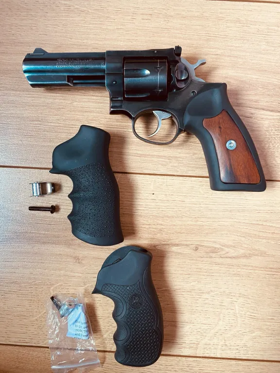 Satilik Ruger Gp100 - 5